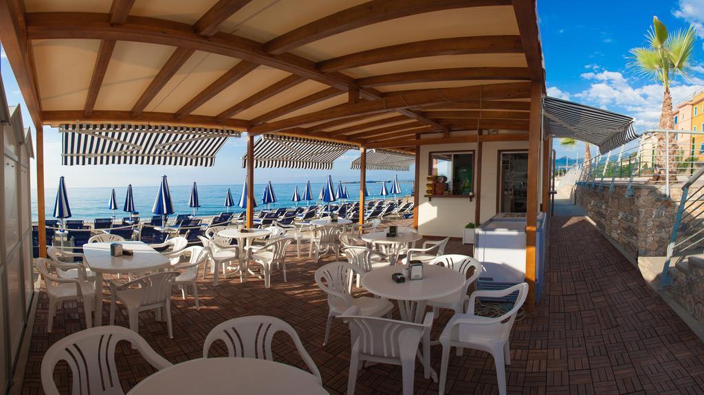 Residence Pian Dei Boschi Pietra Ligure Exterior foto